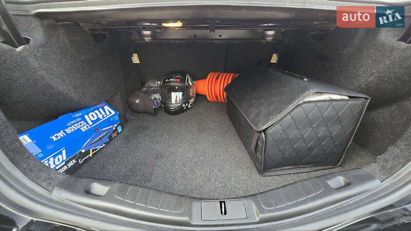 Седан Ford Fusion 2016 в Львове