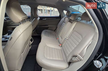 Седан Ford Fusion 2016 в Львове