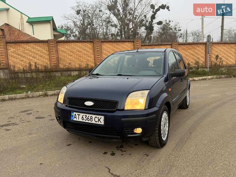 Хетчбек Ford Fusion 2003 в Чернівцях фото 2 Хетчбек Ford Fusion 2003 в Чернівцях