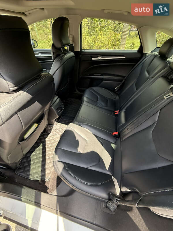 Седан Ford Fusion 2017 в Киеве