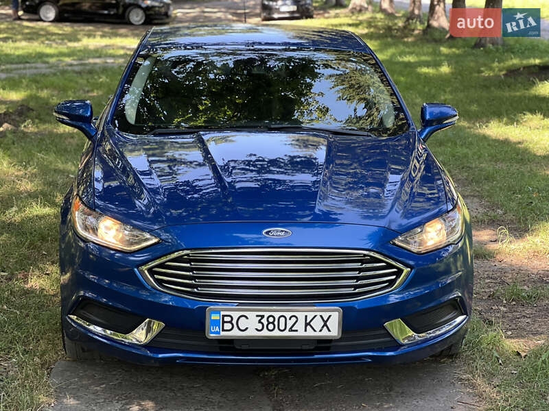 Седан Ford Fusion 2017 в Львові