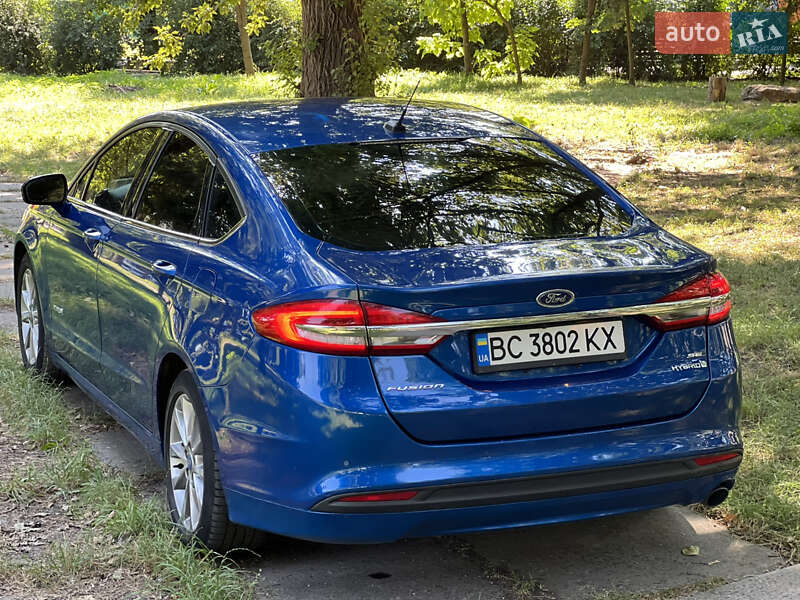 Седан Ford Fusion 2017 в Львові