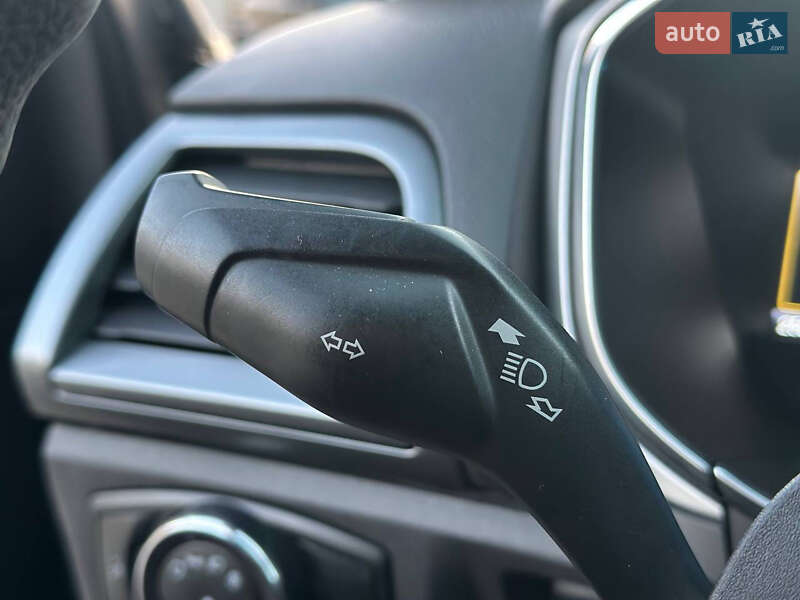 Седан Ford Fusion 2013 в Дніпрі фото 24 Седан Ford Fusion 2013 в Дніпрі