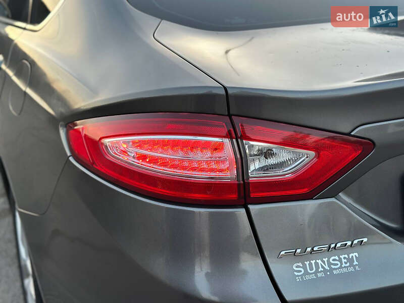 Седан Ford Fusion 2013 в Дніпрі фото 33 Седан Ford Fusion 2013 в Дніпрі