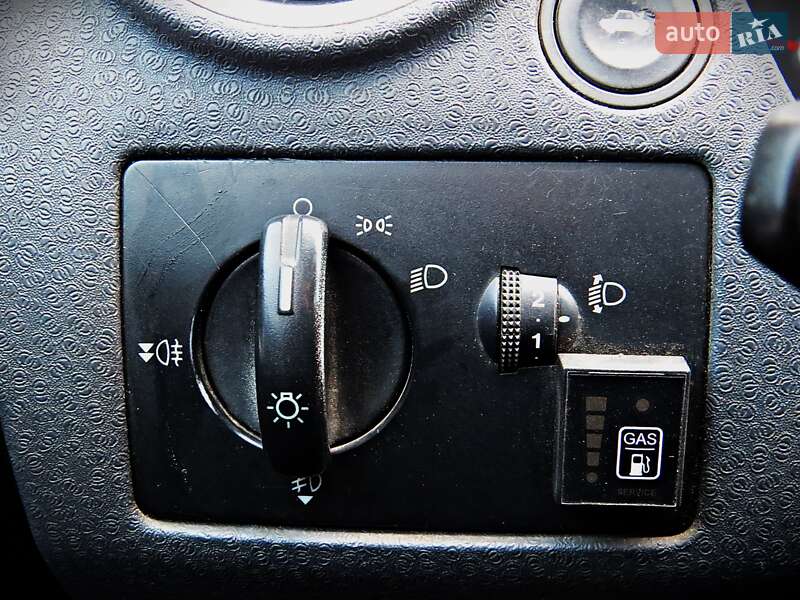 Хетчбек Ford Fusion 2008 в Черкасах фото 8 Хетчбек Ford Fusion 2008 в Черкасах