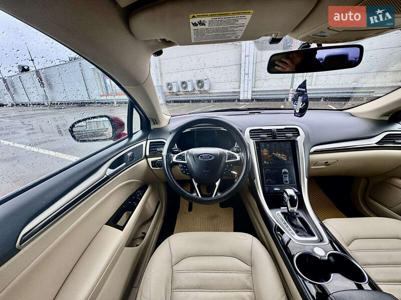 Седан Ford Fusion 2015 в Киеве