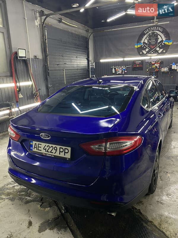 Седан Ford Fusion 2013 в Ірпені