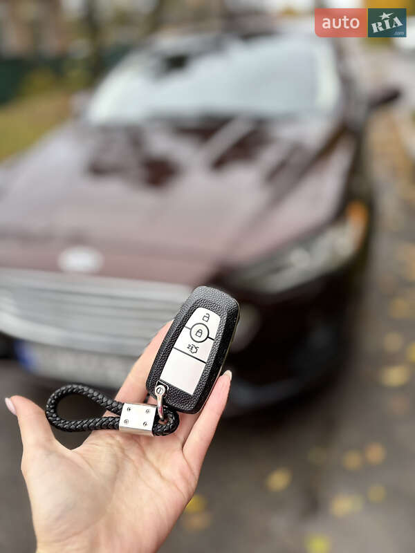 Седан Ford Fusion 2019 в Лебедині