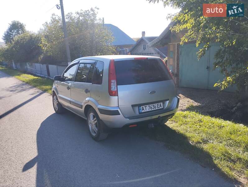 Хетчбек Ford Fusion 2008 в Коломиї