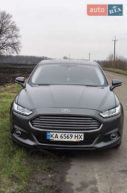 Седан Ford Fusion 2015 в Киеве