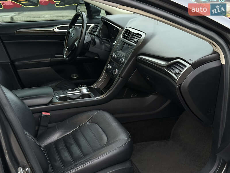 Седан Ford Fusion 2016 в Києві фото 21 Седан Ford Fusion 2016 в Києві