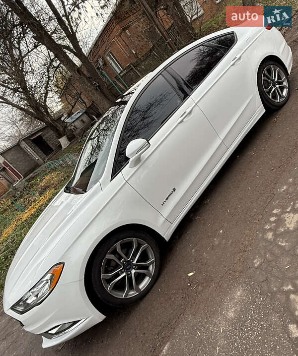 Седан Ford Fusion 2016 в Полтаві