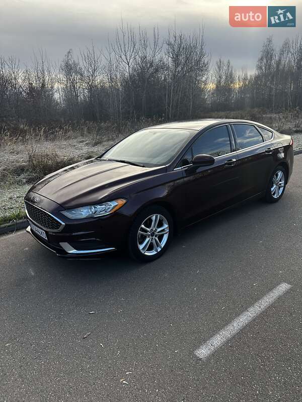 Седан Ford Fusion 2018 в Киеве фото 2 Седан Ford Fusion 2018 в Киеве
