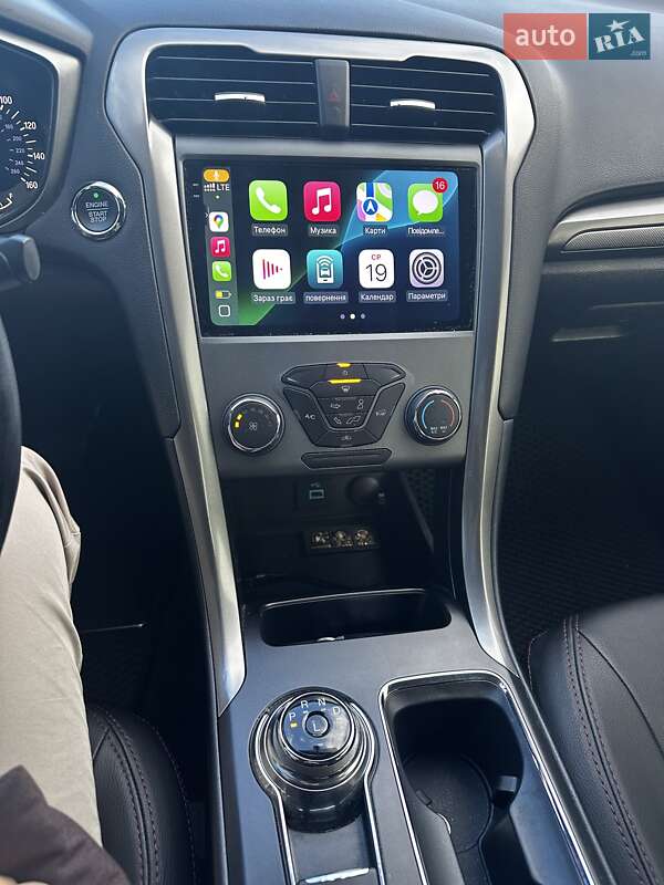 Седан Ford Fusion 2018 в Киеве фото 7 Седан Ford Fusion 2018 в Киеве