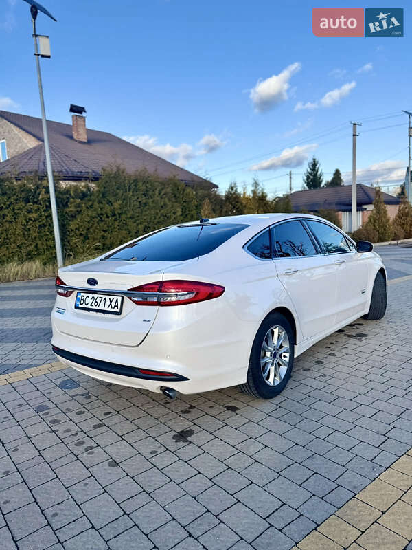 Седан Ford Fusion 2017 в Львові фото 13 Седан Ford Fusion 2017 в Львові