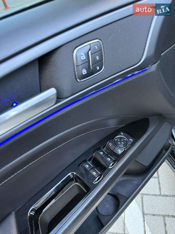 Седан Ford Fusion 2013 в Киеве фото 16 Седан Ford Fusion 2013 в Киеве