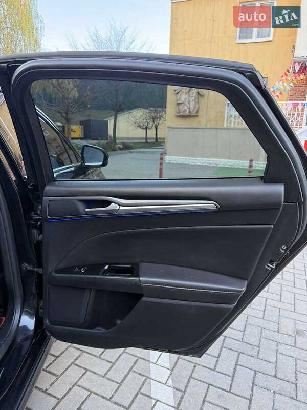 Седан Ford Fusion 2013 в Киеве фото 37 Седан Ford Fusion 2013 в Киеве