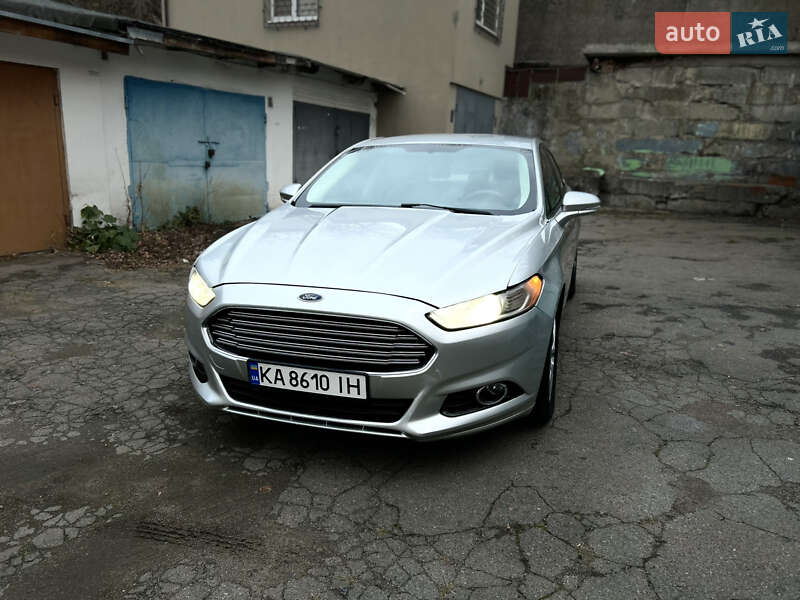 Седан Ford Fusion 2015 в Ровно фото 2 Седан Ford Fusion 2015 в Ровно