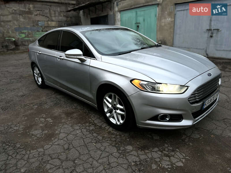 Седан Ford Fusion 2015 в Ровно фото 14 Седан Ford Fusion 2015 в Ровно