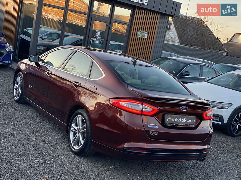 Седан Ford Fusion 2015 в Луцке фото 16 Седан Ford Fusion 2015 в Луцке