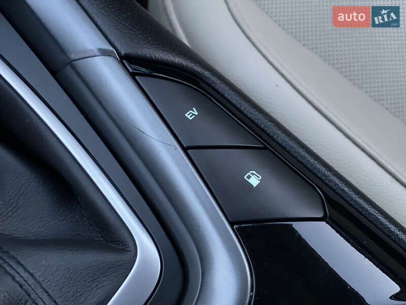 Седан Ford Fusion 2015 в Луцке фото 50 Седан Ford Fusion 2015 в Луцке