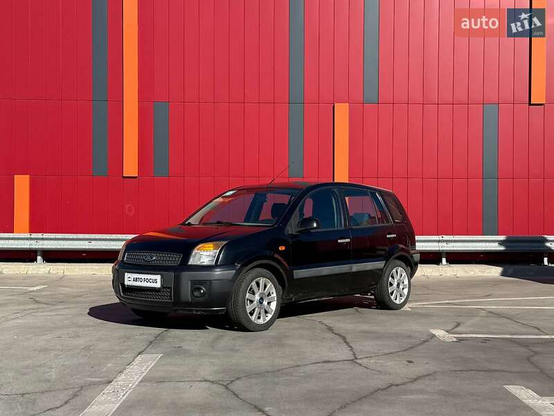 Хэтчбек Ford Fusion 2007 в Киеве