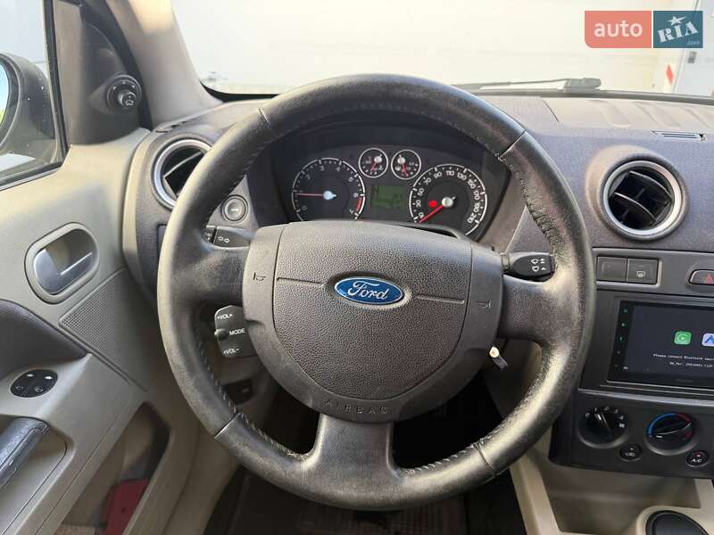 Хэтчбек Ford Fusion 2007 в Киеве