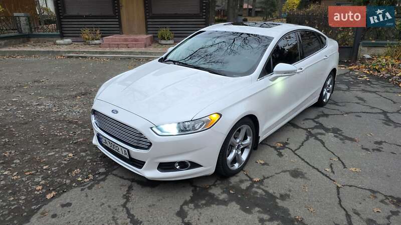 Седан Ford Fusion 2015 в Умани фото 2 Седан Ford Fusion 2015 в Умани