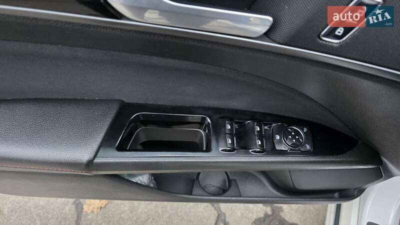 Седан Ford Fusion 2015 в Умани фото 40 Седан Ford Fusion 2015 в Умани