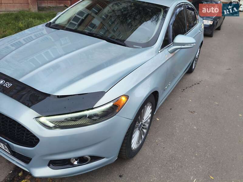 Седан Ford Fusion 2013 в Білій Церкві