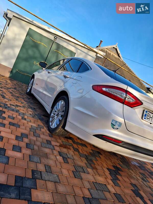 Седан Ford Fusion 2013 в Беляевке