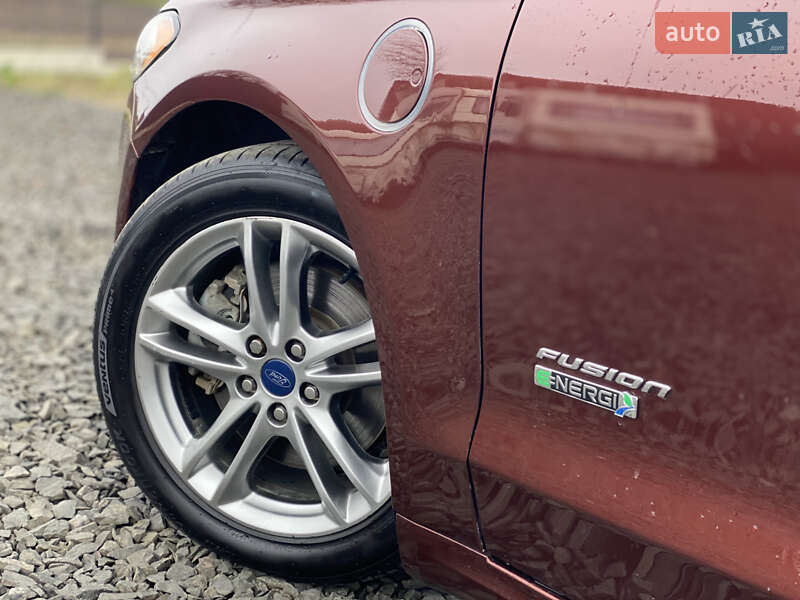 Седан Ford Fusion 2015 в Луцке фото 85 Седан Ford Fusion 2015 в Луцке