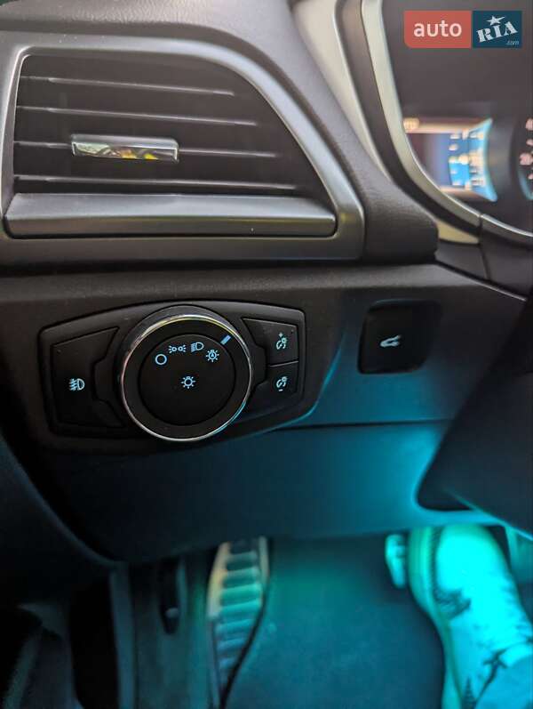 Седан Ford Fusion 2015 в Луцьку фото 16 Седан Ford Fusion 2015 в Луцьку