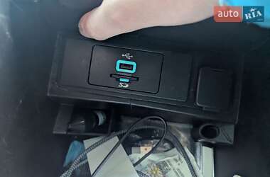 Седан Ford Fusion 2015 в Луцке