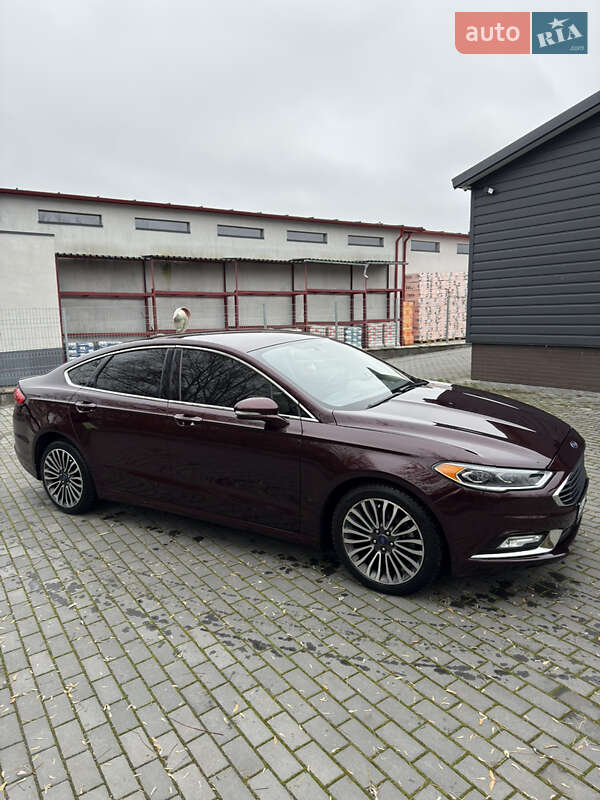 Седан Ford Fusion 2017 в Ровно