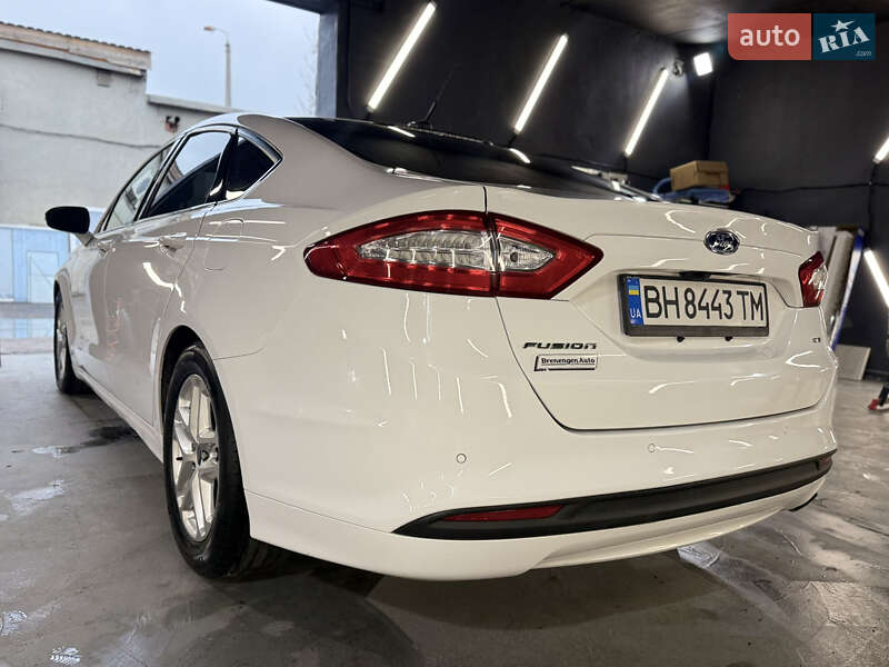 Седан Ford Fusion 2015 в Одессе