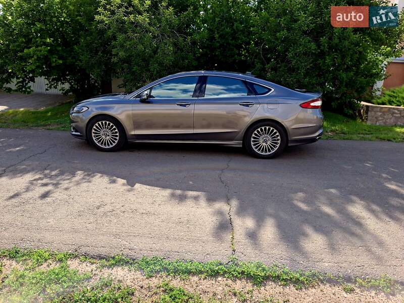 Седан Ford Fusion 2014 в Миколаєві