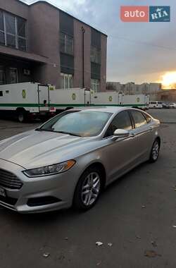 Седан Ford Fusion 2014 в Ізмаїлі
