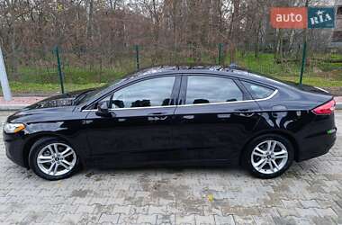 Седан Ford Fusion 2020 в Кременчуці