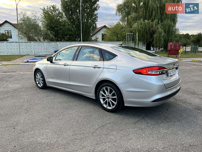 Седан Ford Fusion 2017 в Киеве фото 9 Седан Ford Fusion 2017 в Киеве