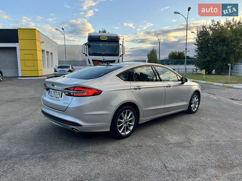 Седан Ford Fusion 2017 в Киеве фото 15 Седан Ford Fusion 2017 в Киеве
