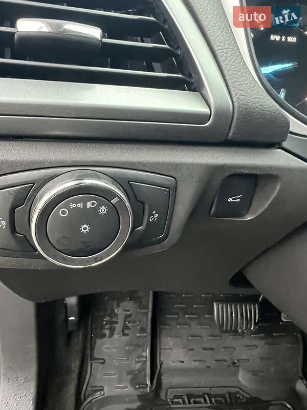 Седан Ford Fusion 2013 в Киеве