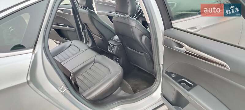 Седан Ford Fusion 2015 в Запорожье