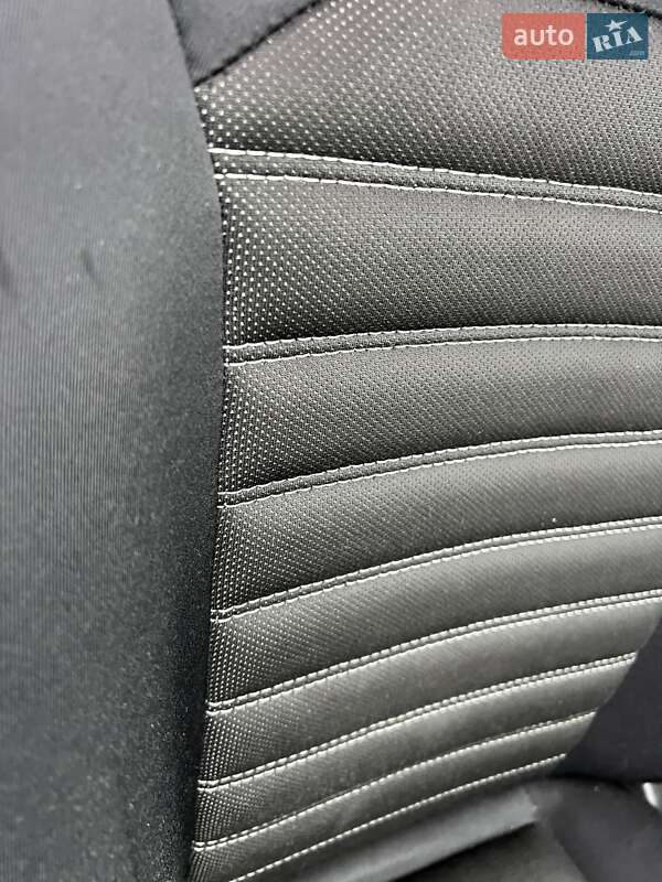 Седан Ford Fusion 2013 в Киеве