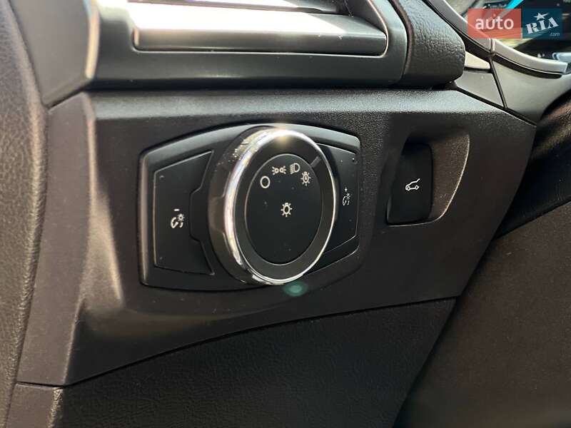 Седан Ford Fusion 2015 в Ивано-Франковске фото 11 Седан Ford Fusion 2015 в Ивано-Франковске
