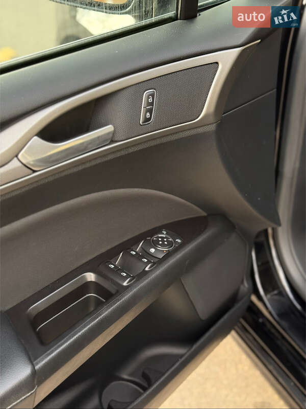 Седан Ford Fusion 2017 в Николаеве