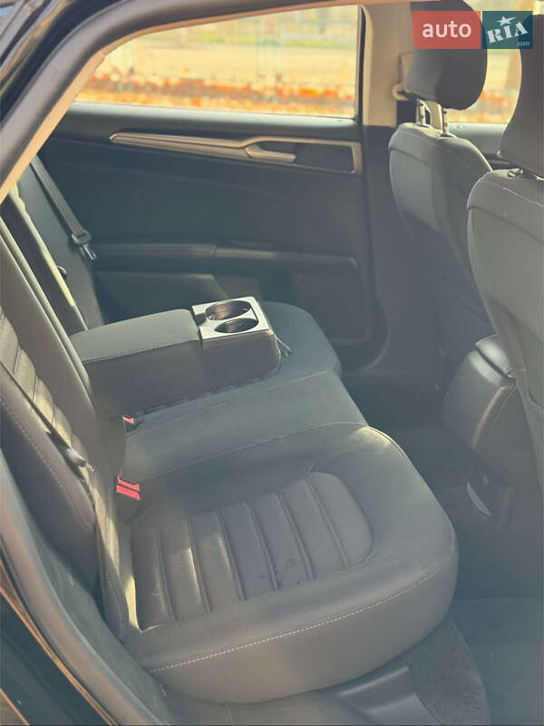 Седан Ford Fusion 2017 в Николаеве