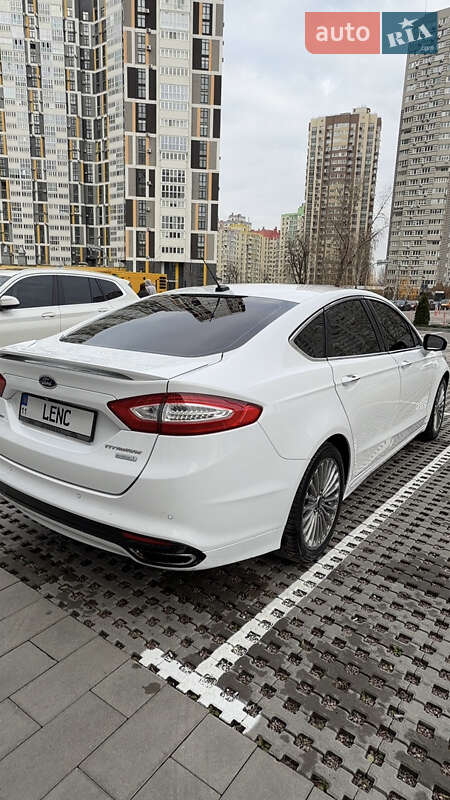 Седан Ford Fusion 2015 в Киеве фото 17 Седан Ford Fusion 2015 в Киеве