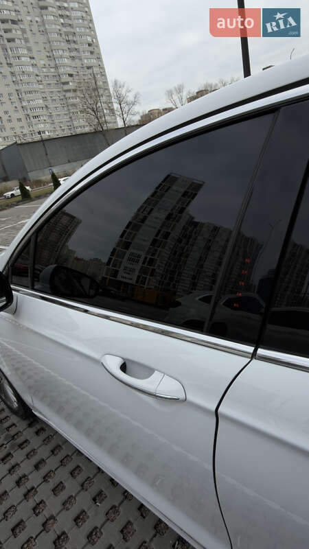 Седан Ford Fusion 2015 в Киеве фото 32 Седан Ford Fusion 2015 в Киеве