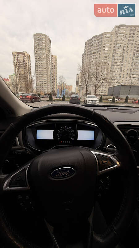Седан Ford Fusion 2015 в Киеве фото 47 Седан Ford Fusion 2015 в Киеве